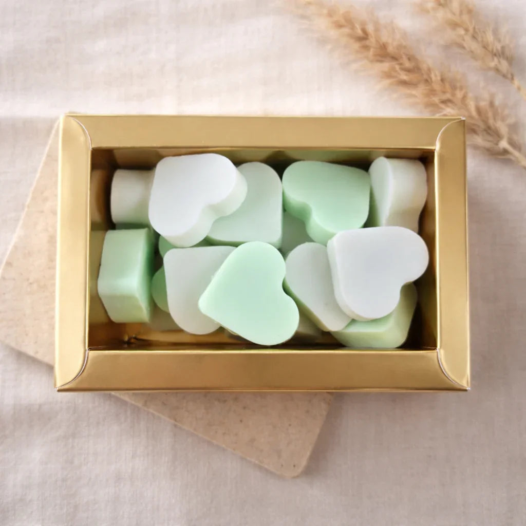 Forest Retreat Wax Melt Box handmade in Yorkshire, luxury woodland scented soy wax melts with fresh pine, cedarwood and earthy forest fragrance, vegan-friendly and phthalate-free home fragrance.